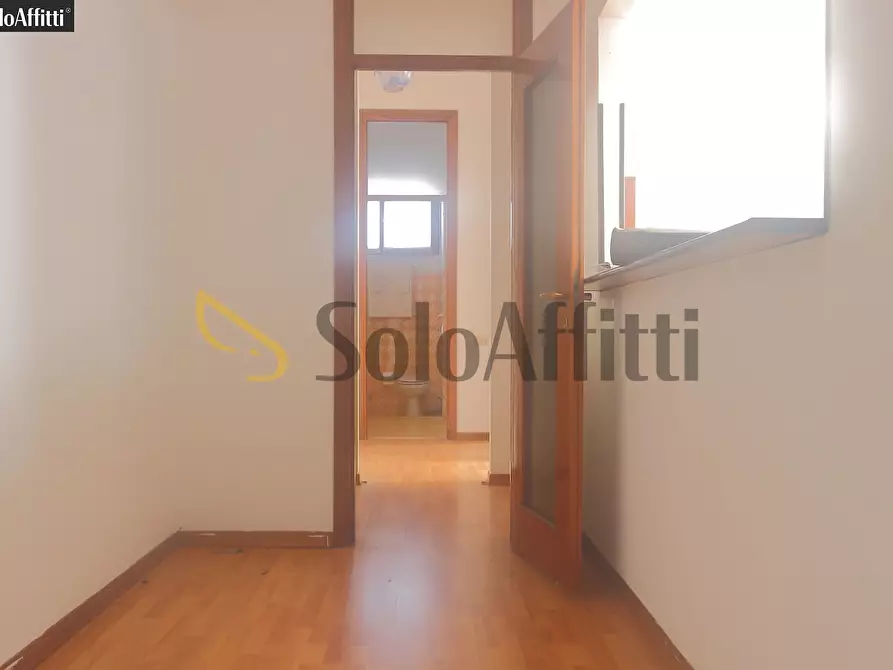 Immagine 4 di Ufficio in affitto  in VIA BORSA 10 a Monza