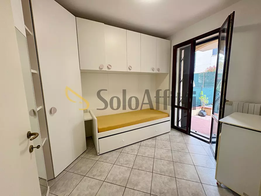 Immagine 12 di Trilocale in affitto  in Via Dario Campana 81 a Rimini