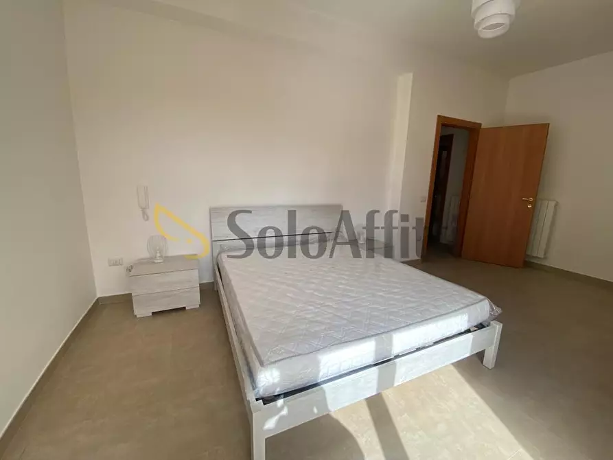 Immagine 21 di Trilocale in affitto  in Viale Abramo Lincoln 166 a Caserta