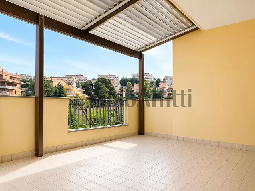 Immagine 8 di Trilocale in affitto  a Catanzaro
