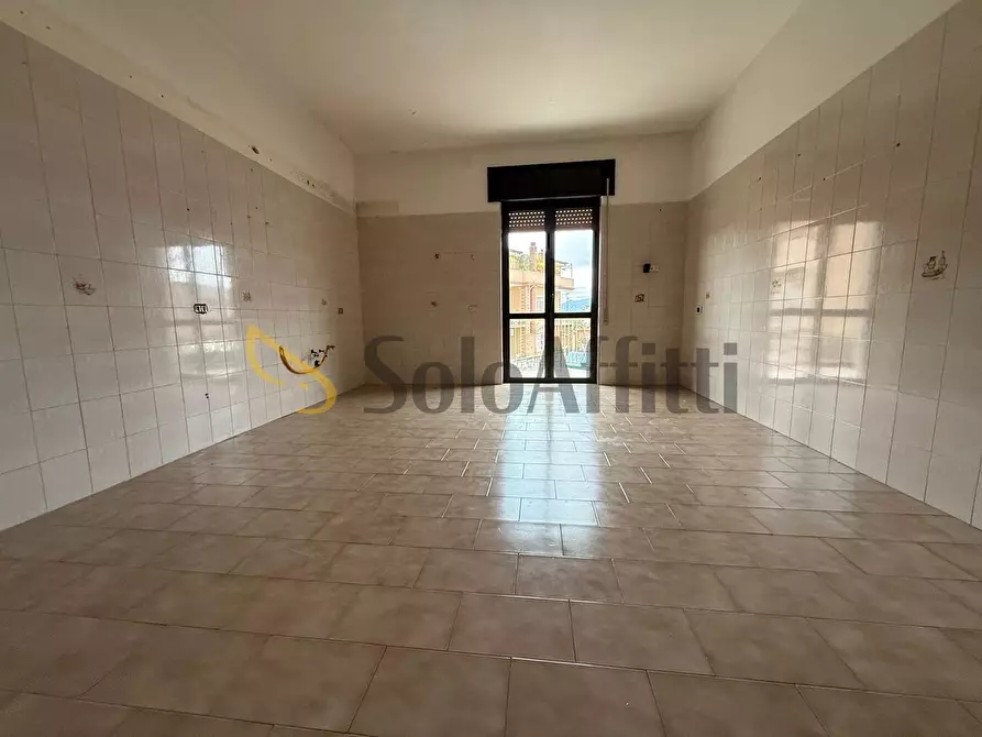 Immagine 7 di Quadrilocale in affitto  in Viale Abramo Lincoln 282 a Caserta