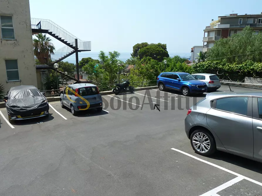 Immagine 19 di Trilocale in affitto  in Strada Bonmoschetto 21 a San Remo