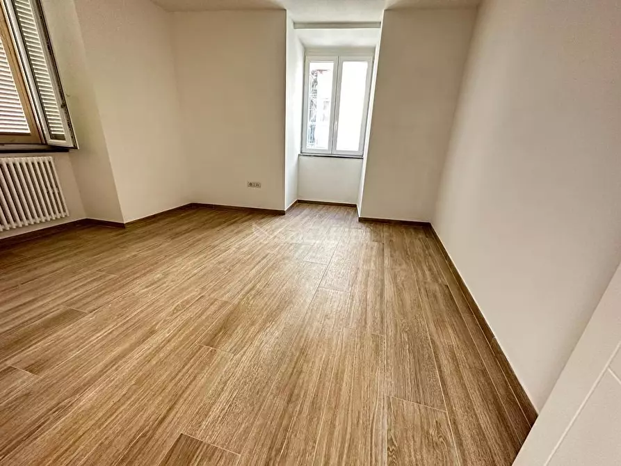 Immagine 16 di Trilocale in affitto  in Via delle Ferriere 20 a Caserta