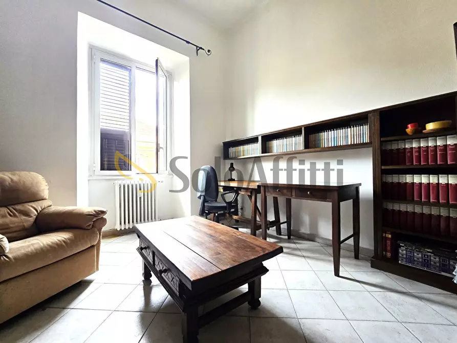 Immagine 8 di Trilocale in affitto  in Piazza di Santa Croce in Gerusalemme 1 a Roma