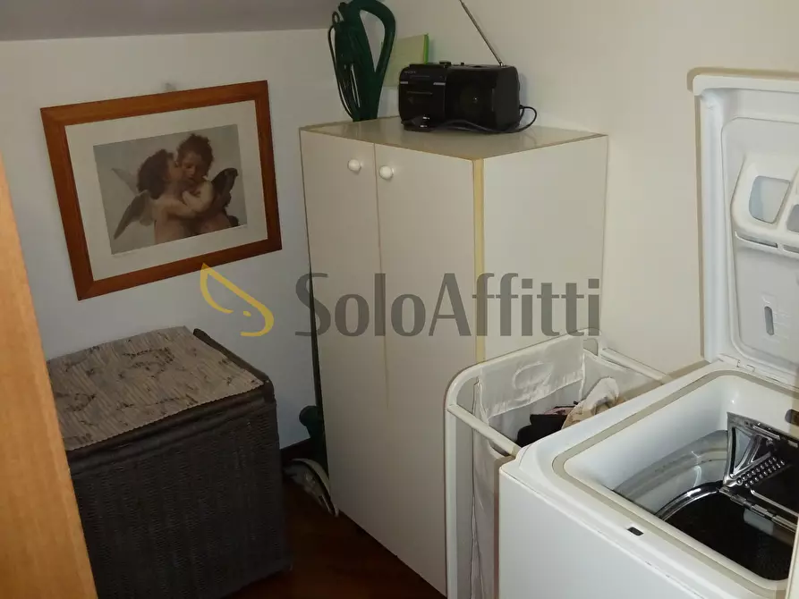 Immagine 28 di Quadrilocale in affitto  in Via Roma 63 a Ospedaletti