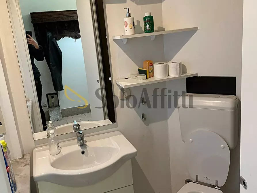 Immagine 7 di Bilocale in affitto  in Via Mercantini a Torino