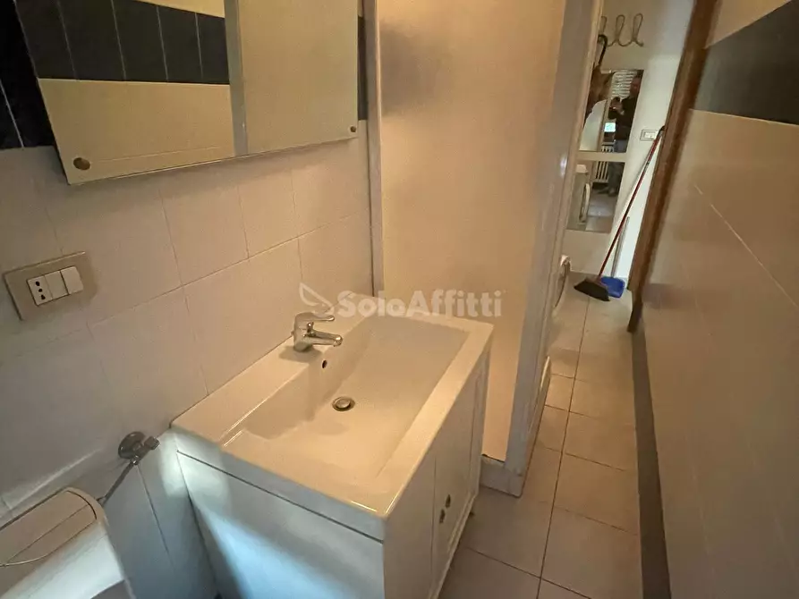 Immagine 12 di Stanza singola in affitto  in Via Caprera 47 a Torino