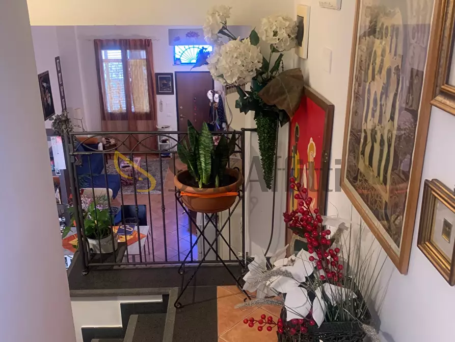 Immagine 28 di Quadrilocale in affitto  in Via Duca di Massa 10 a Aci Castello