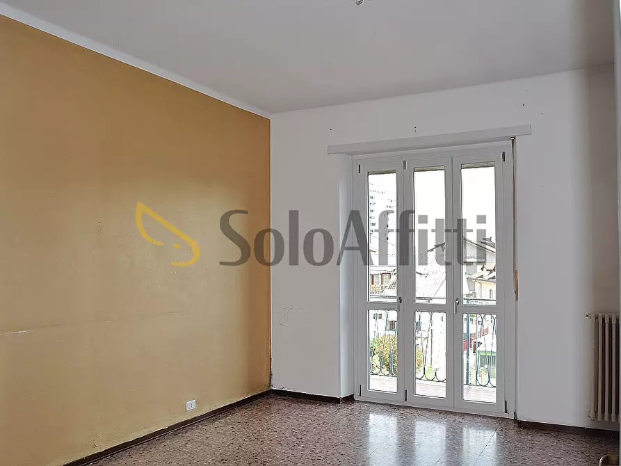 Immagine 10 di Trilocale in affitto  in Via Giosuè Carducci 20 a Settimo Torinese