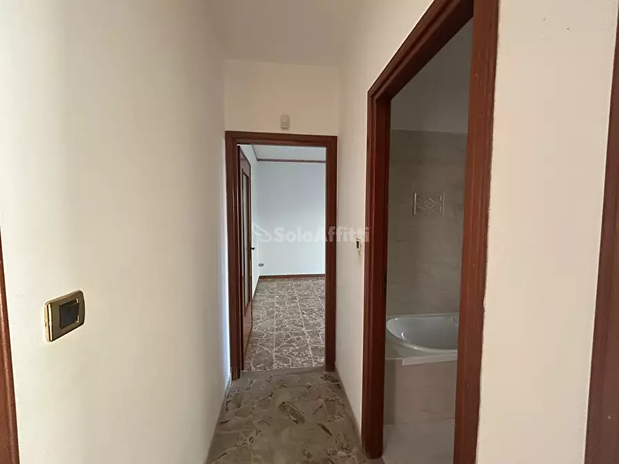 Immagine 15 di Pentalocale in affitto  in Via Sangone 17 a Alpignano