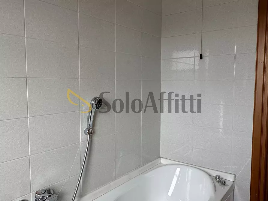 Immagine 25 di Trilocale in affitto  in Via Vittorio Alfieri a Terni