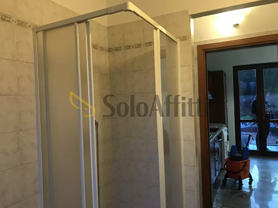 Immagine 10 di Bilocale in affitto  in Via Fornaci 45 a Settimo Torinese