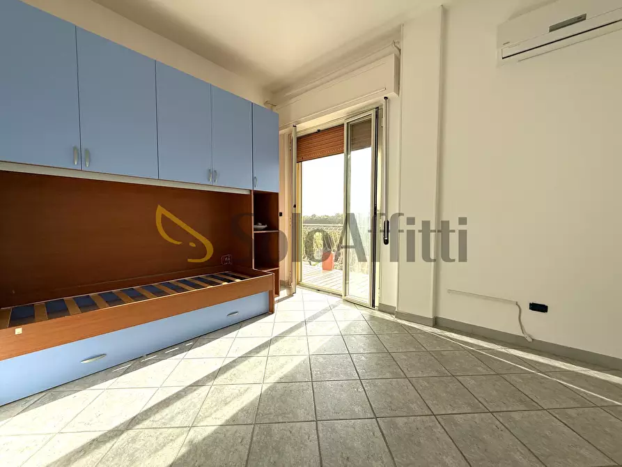 Immagine 7 di Trilocale in affitto  a Catanzaro