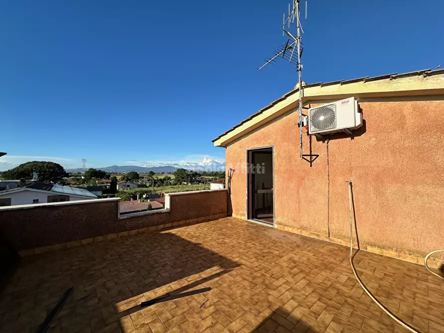 Immagine 18 di Bilocale in affitto  in Via Silvio Spaventa a Aprilia