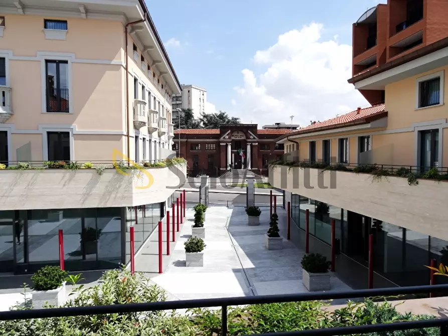 Immagine 12 di Bilocale in affitto  a Gallarate