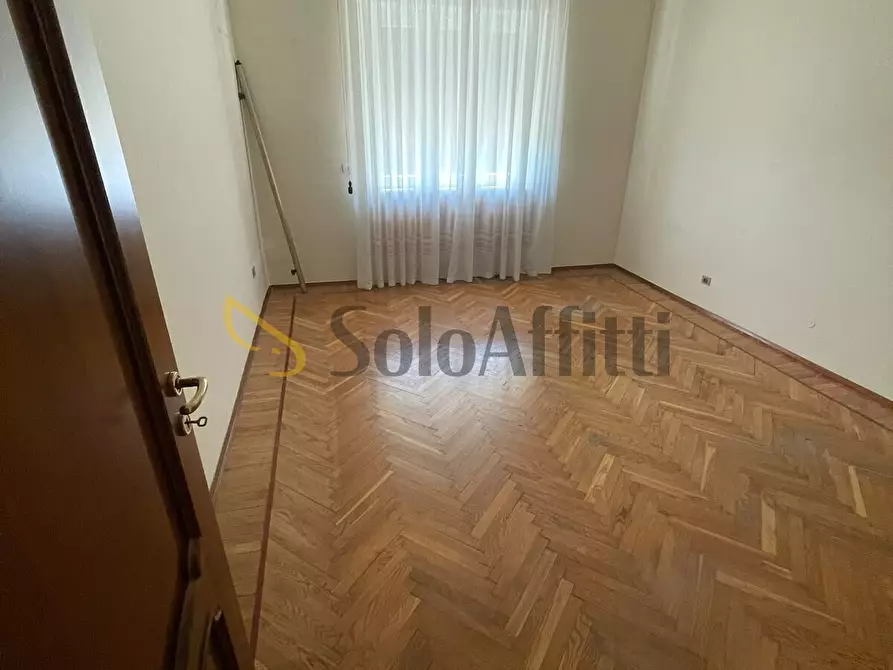 Immagine 10 di Trilocale in affitto  in Via Camillo Benso Cavour 19 a Rivoli