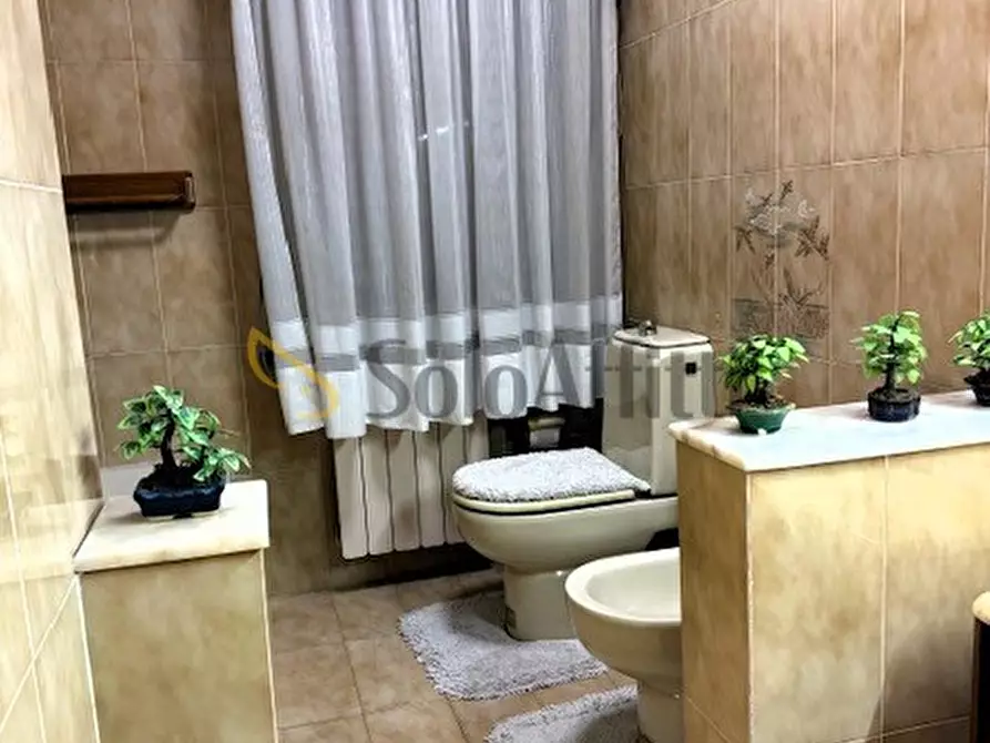 Immagine 16 di Quadrilocale in affitto  in Via Quirino Majorana 171 a Roma