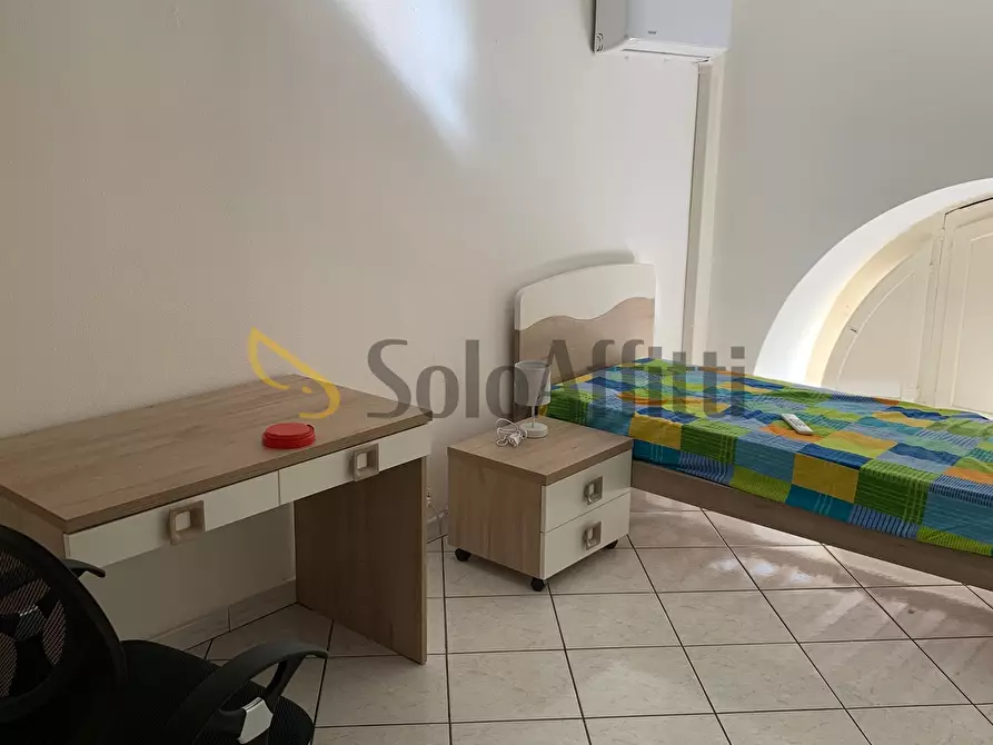 Immagine 3 di Stanza singola in affitto  a Catania