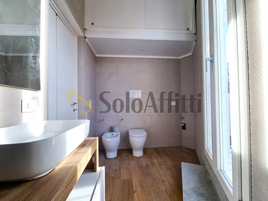 Immagine 8 di Bilocale in affitto  a Catanzaro