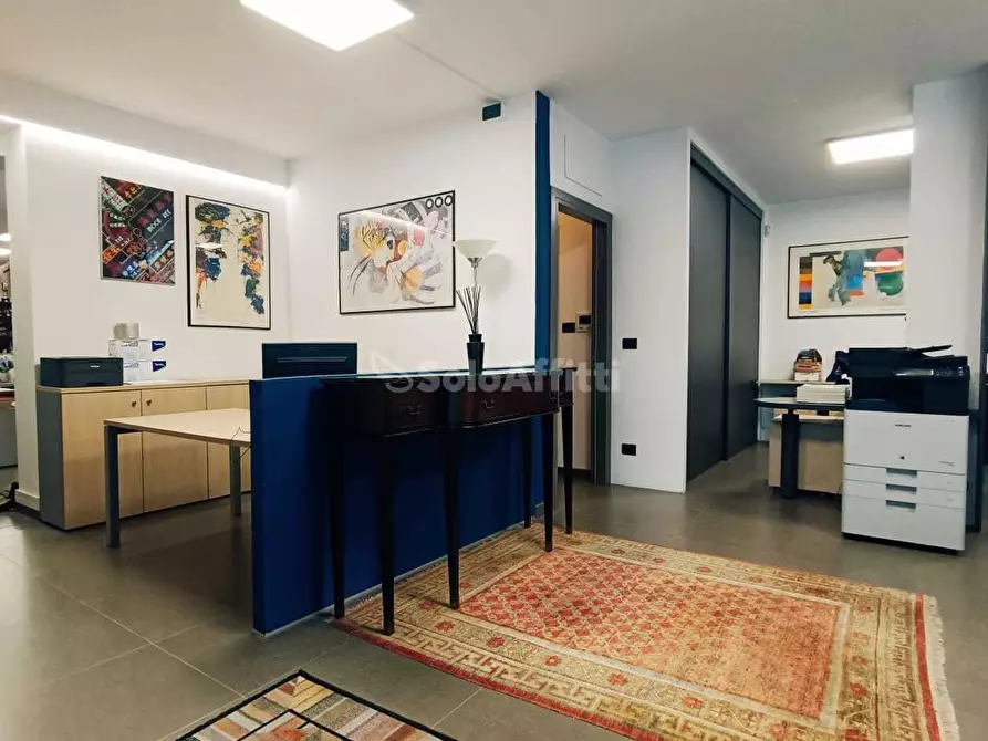 Immagine 8 di Ufficio in affitto  in Vicolo Madonnetta 1 a Chieri