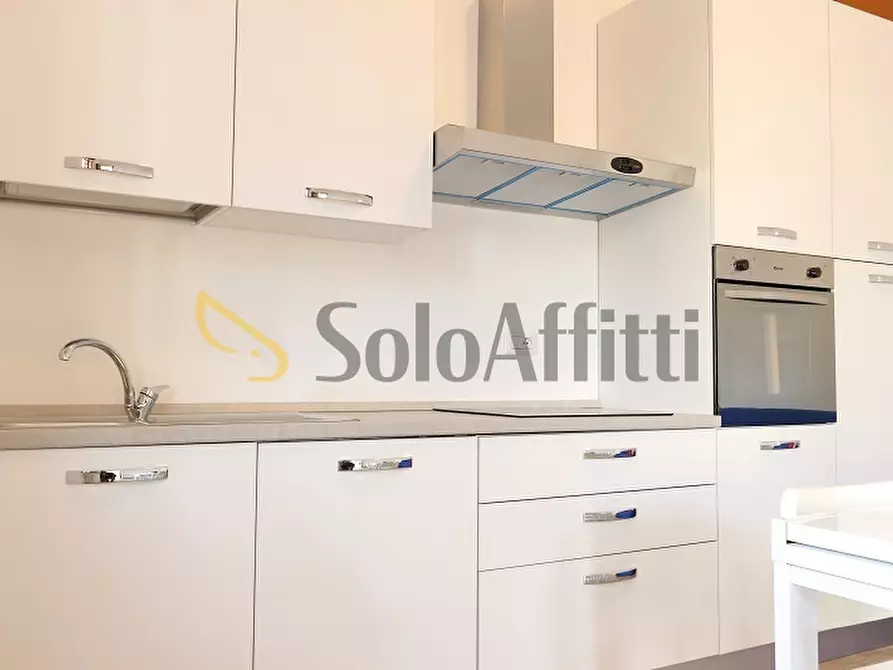 Immagine 8 di Bilocale in affitto  in Via Gradisca 6 a Limbiate