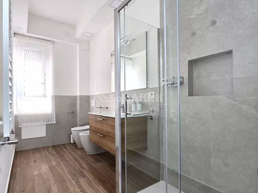 Immagine 13 di Bilocale in affitto  in Via Leone IX 14 a Roma