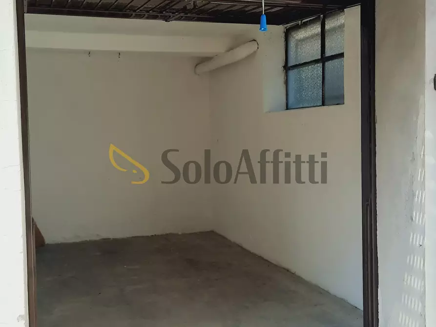 Immagine 6 di Garage in affitto  in Via Goffredo Mameli 10 a Muggiò