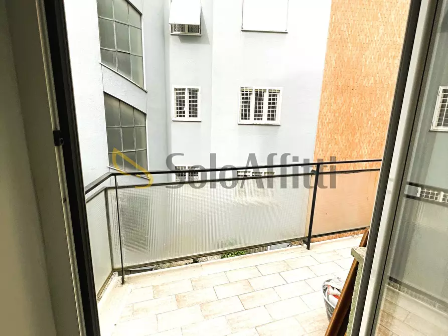 Immagine 17 di Monolocale in affitto  in via Maddalena Raineri 12 a Roma