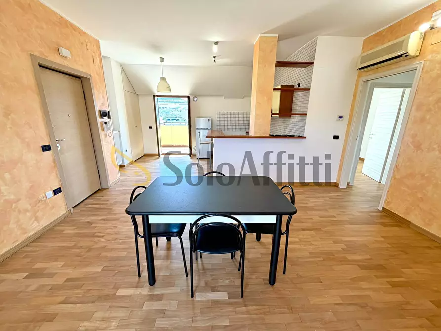 Immagine 6 di Trilocale in affitto  in Via Galileo Galilei 100 a Teramo