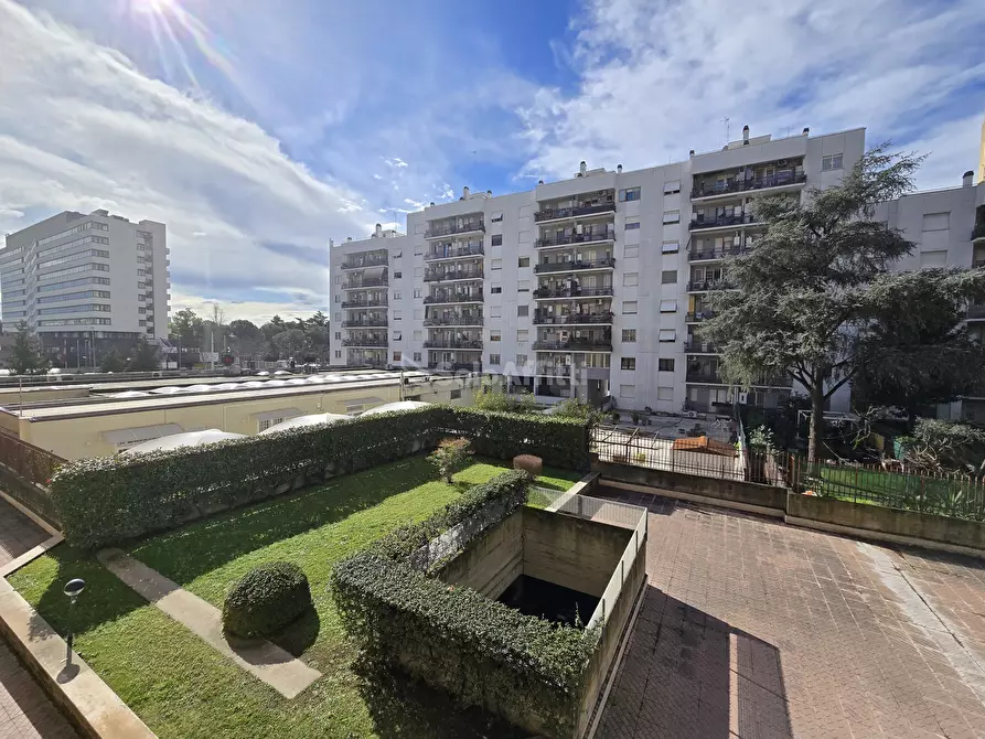 Immagine 26 di Quadrilocale in affitto  in Via Camillo Pilotto 85 a Roma