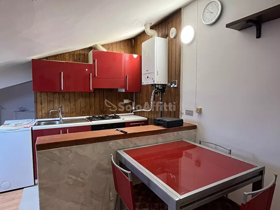 Immagine 12 di Mansarda in affitto  a Potenza