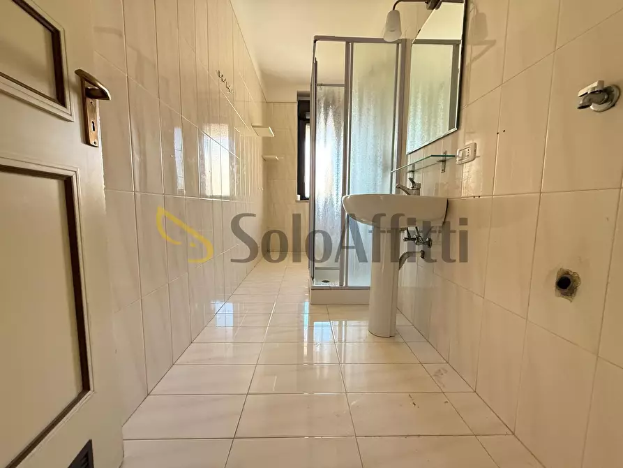 Immagine 23 di Quadrilocale in affitto  in Via Pier Paolo Pasolini 47 a Caserta