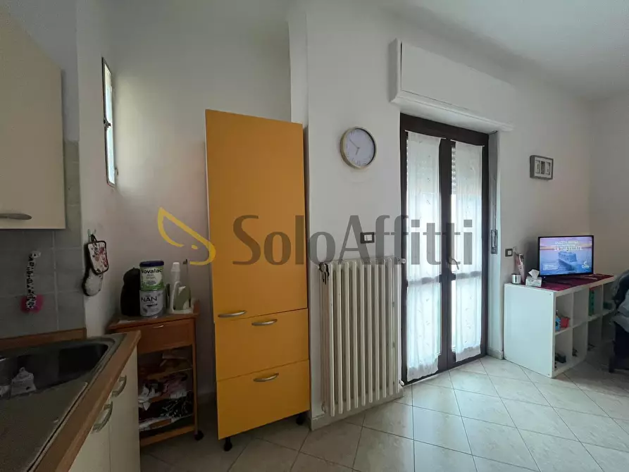 Immagine 12 di Bilocale in affitto  in Via Ferrara a Beinasco
