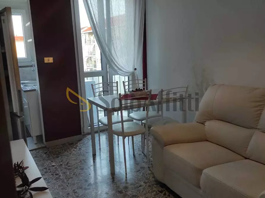 Immagine 4 di Trilocale in affitto  in Via Carlo Capelli a Torino