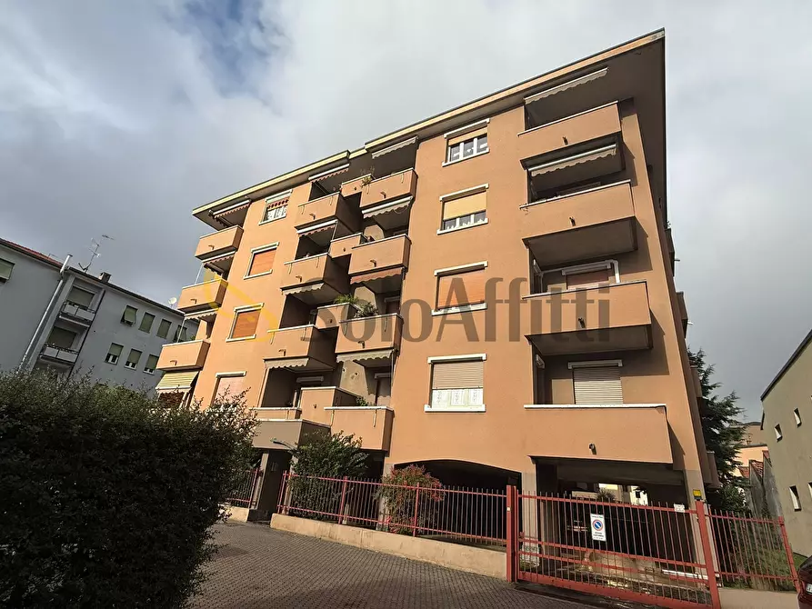 Immagine 30 di Quadrilocale in affitto  in Via Leonardo Da Vinci 45 a Meda