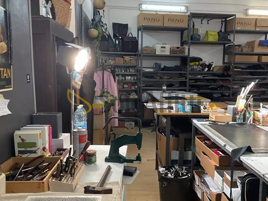 Immagine 4 di Laboratorio in affitto  in Via del Leone a Terni