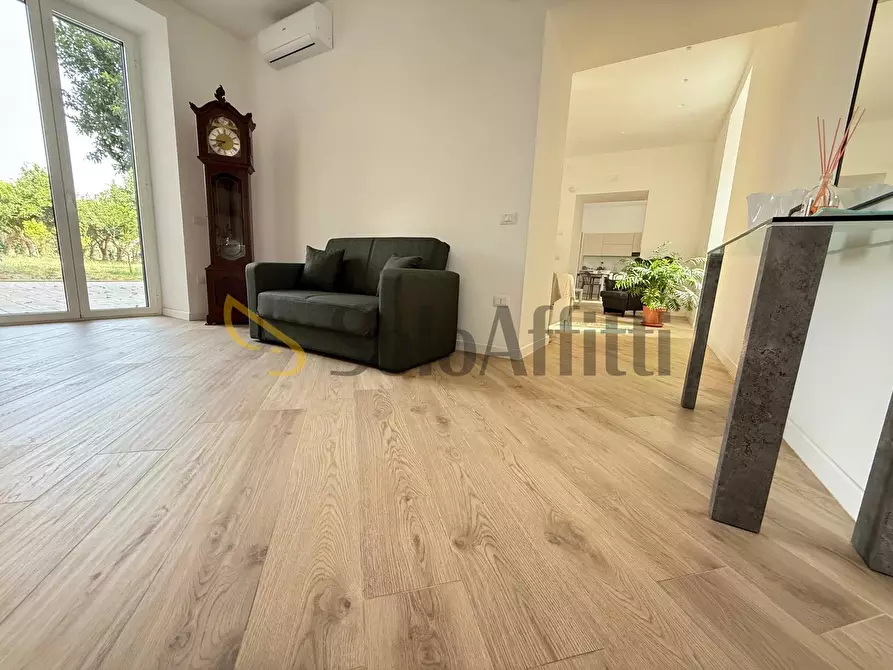 Immagine 3 di Villa in affitto  in Via Ten. Politano 4 a Caserta
