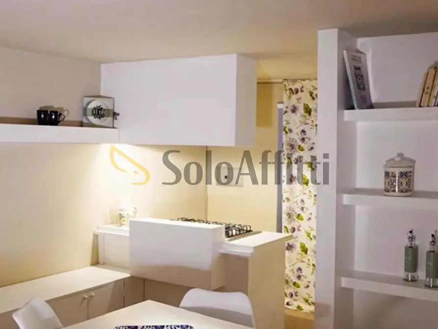 Immagine 8 di Bilocale in affitto  in Piazza Vincenzo Bellini a Catania