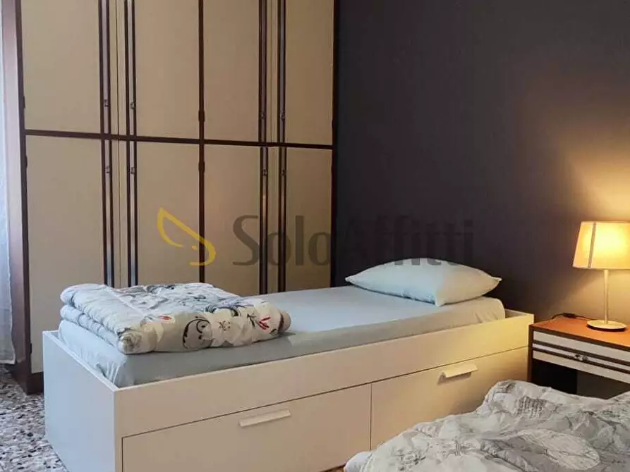 Immagine 3 di Stanza singola in affitto  in VIA DONATELLO 9 a Cinisello Balsamo