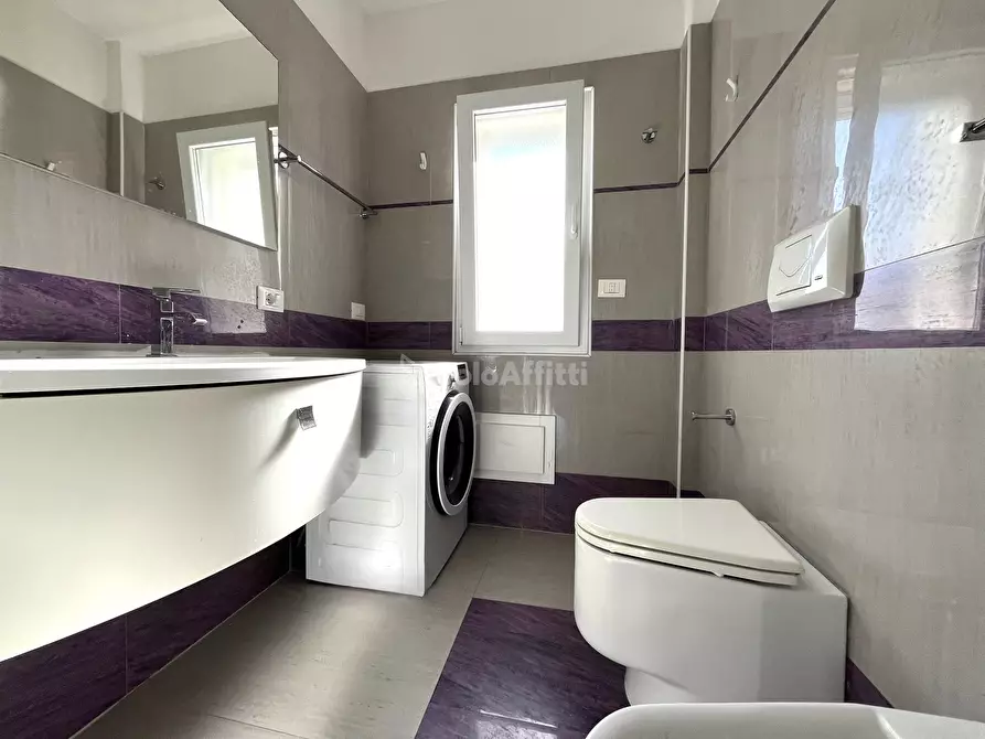 Immagine 6 di Trilocale in affitto  a Catanzaro