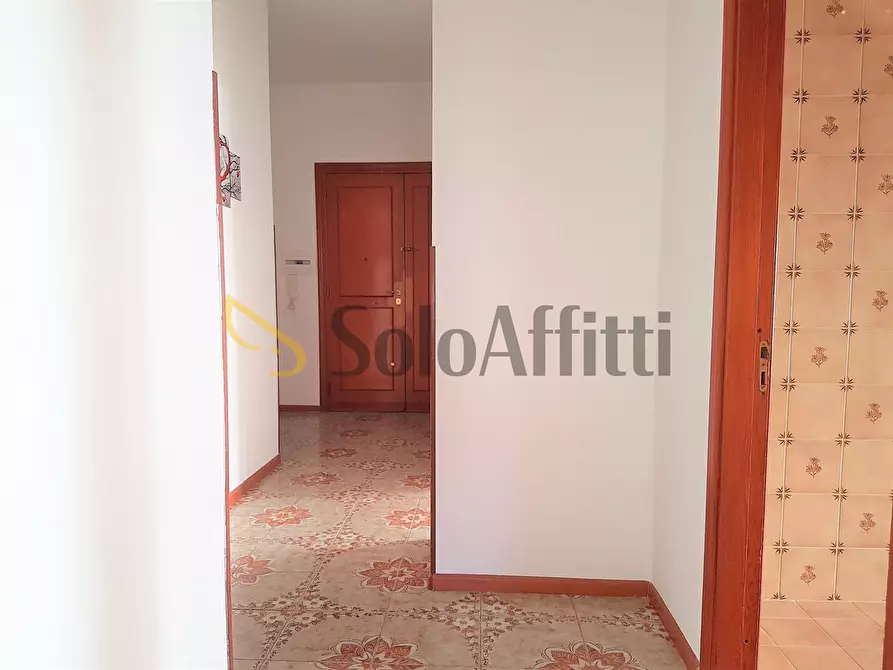 Immagine 7 di Bilocale in affitto  a Catanzaro