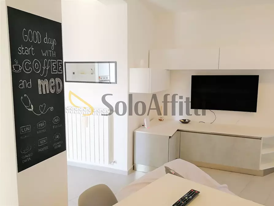 Immagine 5 di Stanza singola in affitto  a Catanzaro