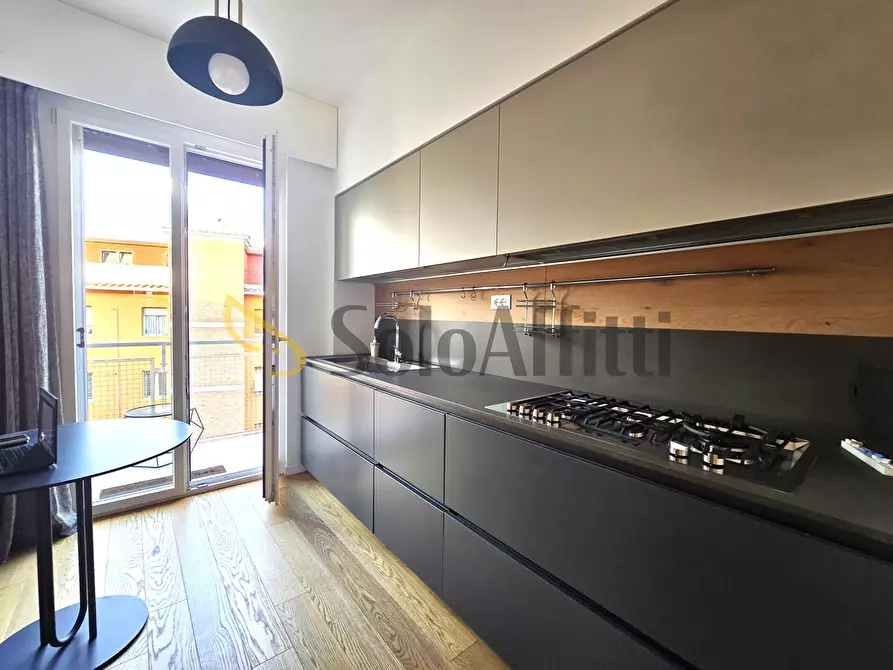 Immagine 9 di Trilocale in affitto  in Via Capo Miseno 6 a Roma