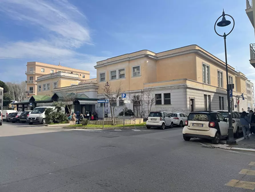 Immagine 17 di Quadrilocale in affitto  in Via Giacomo Matteotti a Anzio