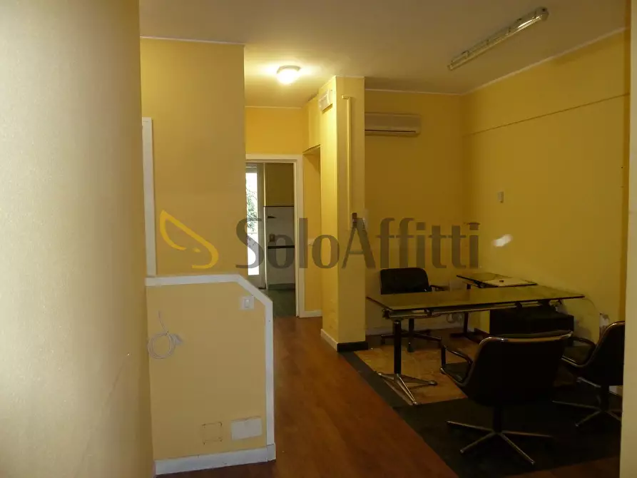 Immagine 1 di Ufficio in affitto  in Via Antonio Fratti 3 a San Remo