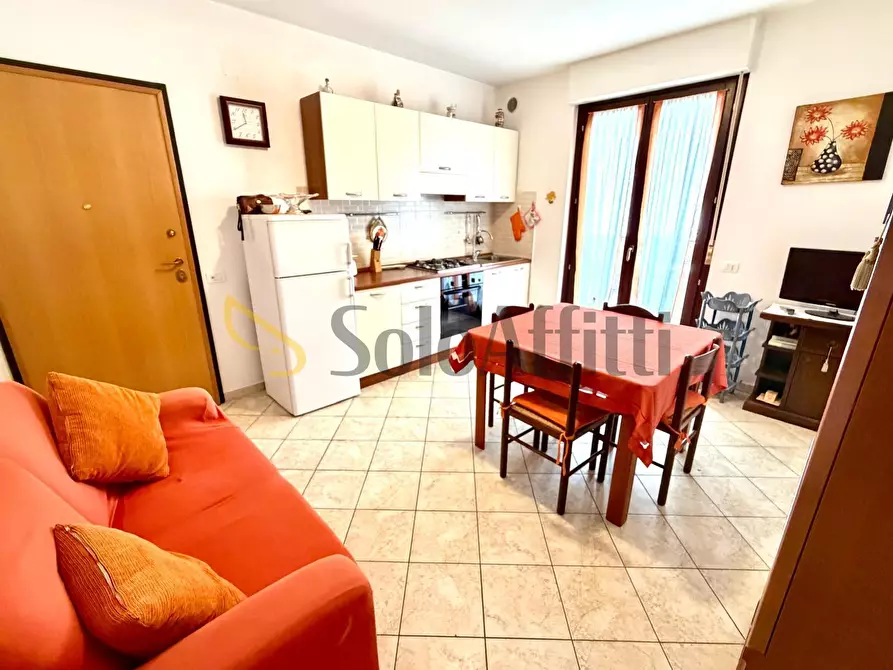 Immagine 1 di Trilocale in affitto  in Via XXI Aprile 2 a Tortoreto