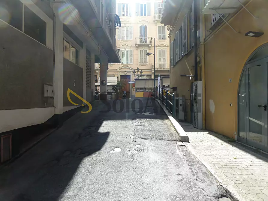 Immagine 10 di Garage in affitto  in Via XX Settembre a San Remo