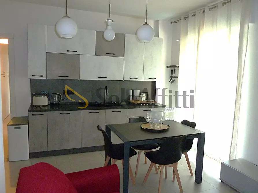 Immagine 2 di Trilocale in affitto  in Strada Bonmoschetto 21 a San Remo