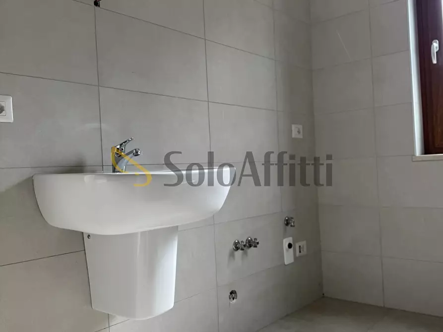 Immagine 8 di Casa indipendente in affitto  a Potenza