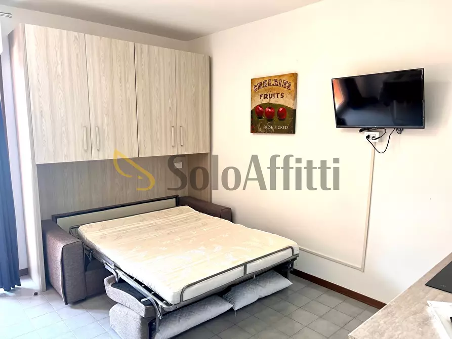 Immagine 10 di Monolocale in affitto  in Via Cavour 85 a Alba Adriatica